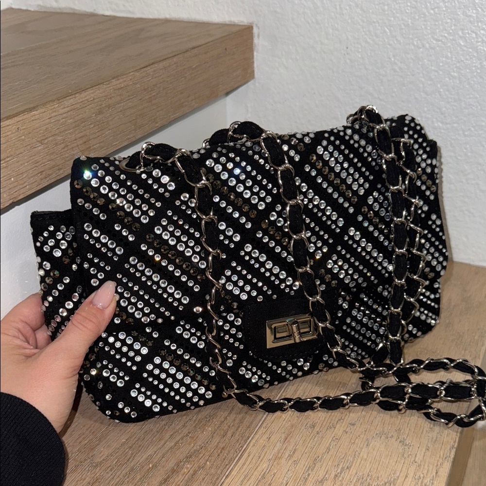Sparkly Black and Silver Chain Shoulder Bag
